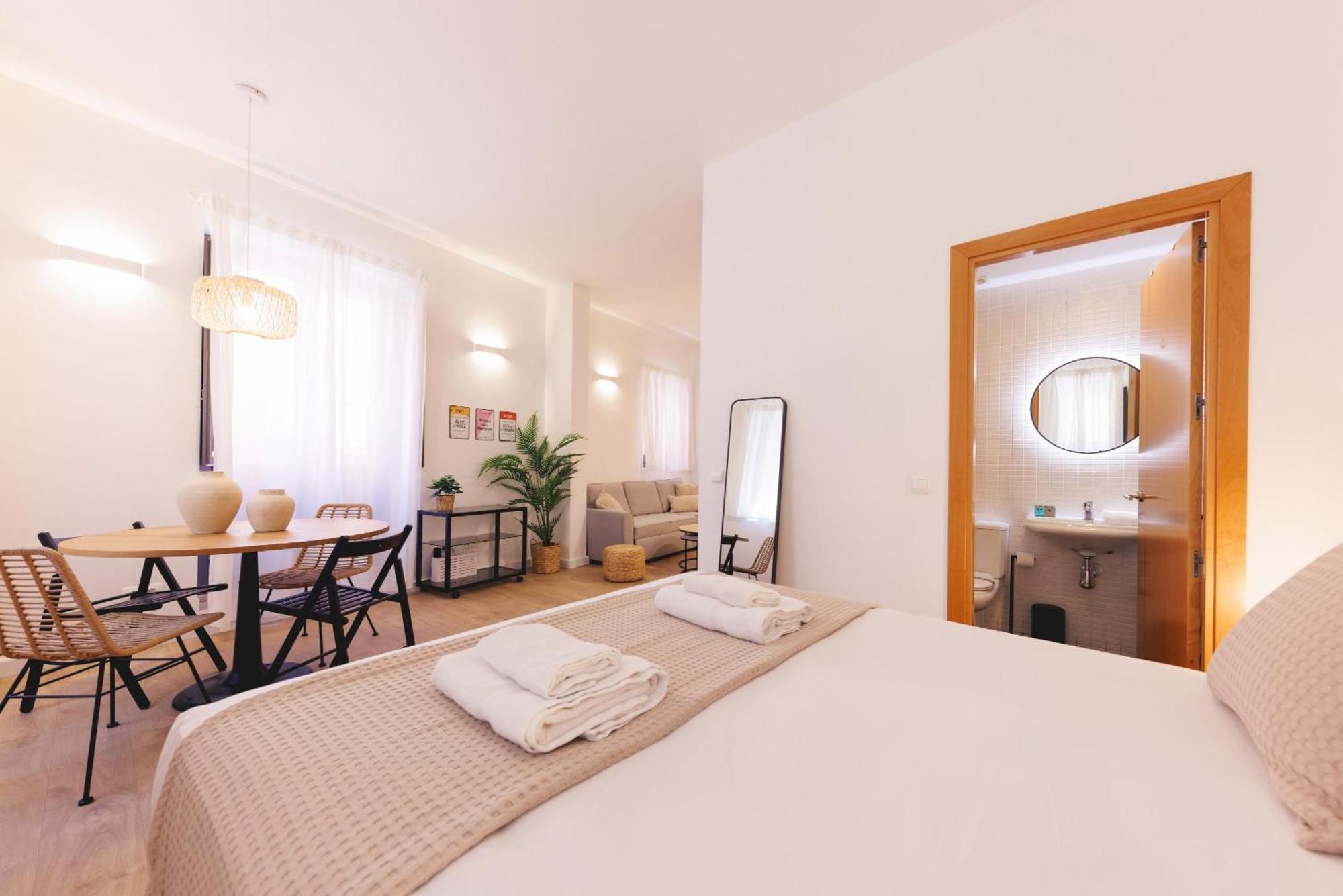 Apartamento Bravissimo Portal Barca, Monthly *